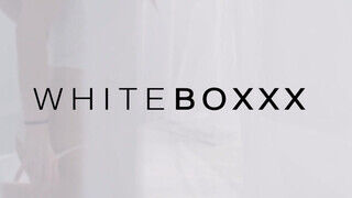 WhiteBoxxx - Ginebra Bellucci hátsó nyílásba baszva