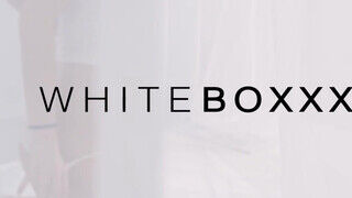 WHITEBOXXX - Jessica Portman hatalmasat élvez