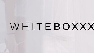 WHITEBOXXX - Francys Belle a termetes tőgyes szuka