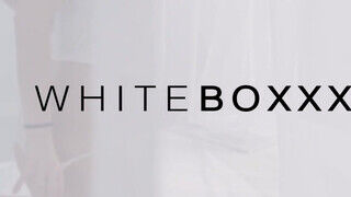WhiteBoxxx - Nicole Pearl a felhevült orosz csajszika
