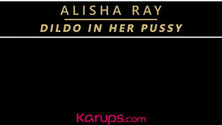 Karups - Alisha Ray a kiéhezett világos szőke milf