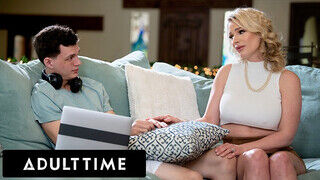 ADULT TIME - Rachael Cavalli a nimfomán nevelő anya