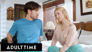 ADULT TIME - Sarah Vandella a óriási csöcsű nevelő anya