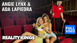 REALITY KINGS - Angie Lynx és Ada Lapiedra a moziban szeretkeznek