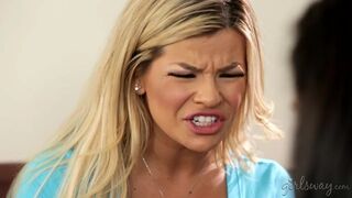 Abby Lee Argentin és Adriana Sephora forró tinédzser lezbi játékai