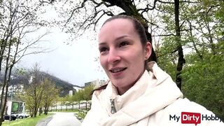 Forró zsenge amatőr nyilvános pippantása idegennek