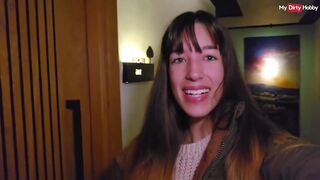 Német tinédzser mostohalány orálozza apuci farkát a zuhanyban